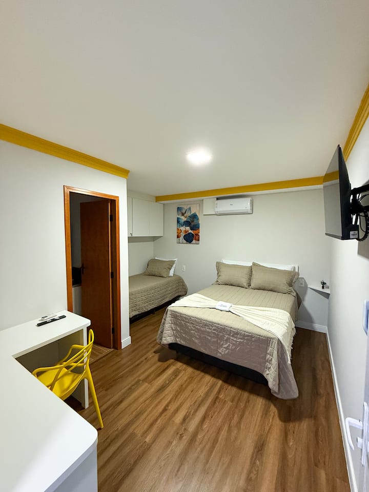 Suite 1 Térreo/ Piscina/ Ar Cond /12min De S.negra - Amparo