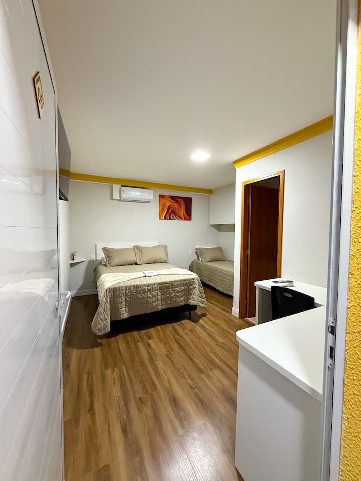 Suite 5 / 1ºandar/piscina/ar Cond/12min De S.negra - Amparo