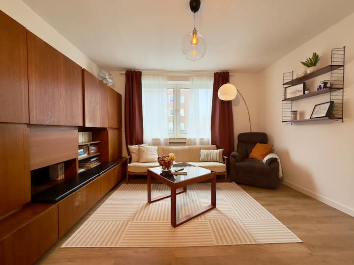 Teak Apartment | Prime Havenwelten • Stylish - Bremerhaven