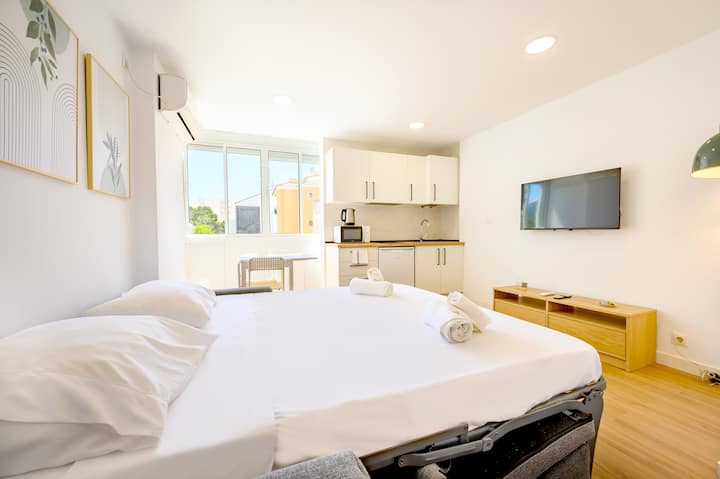Apartamento Con Piscina Frente A La Playa - Benalmádena