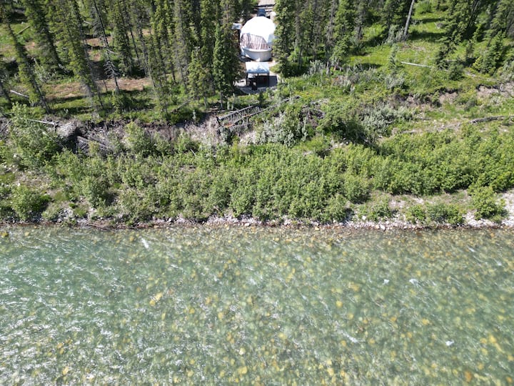 Riverfront Dome Retreat | Private Bath + Views - Alberta