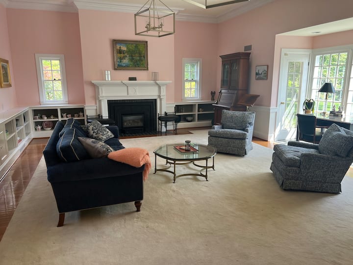 Merrimans Hope 
5br Spacious & Stunning On 2 +Acre - Winchester, VA