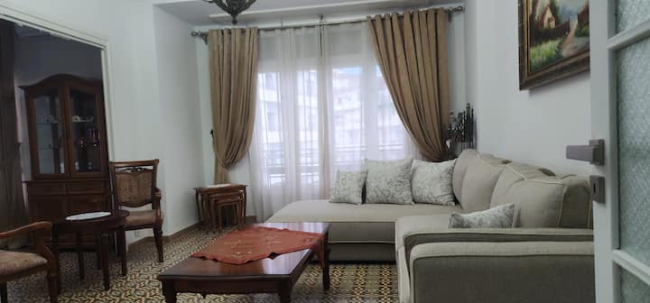 Appartement Type F 4 Spacieux Centre-ville - Alger