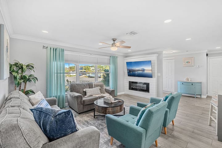 Family-friendly Home W/ Pool Table, Patio, & Yard! - Melbourne, FL
