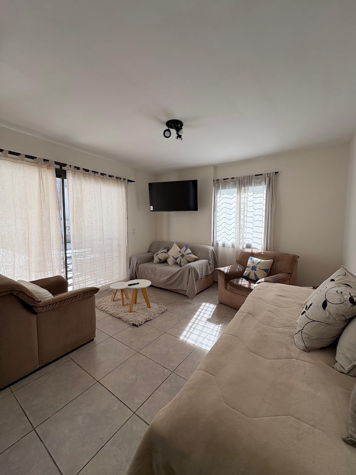 Amplio Y Luminoso Apartamento Pb, Patio Y Cochera - Mendoza