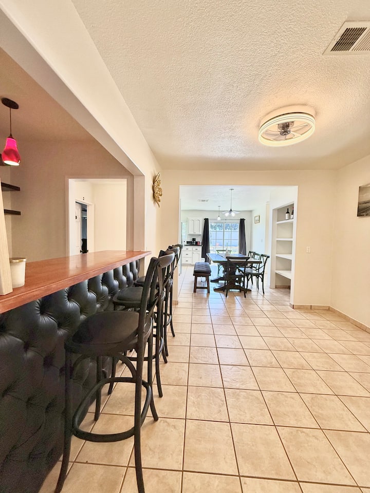 4brs 3ba 15 Mins To Dtla High-speed Mesh Wifi - Pico Rivera, CA