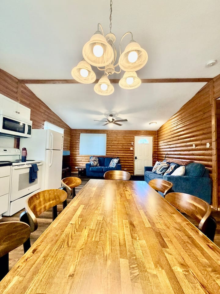 1818 Trailside Cedar - Cabin 2 - Grand Marais