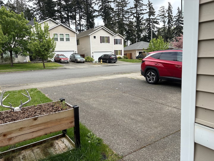 Parking For Rv During World Cup - Federal Way, WA