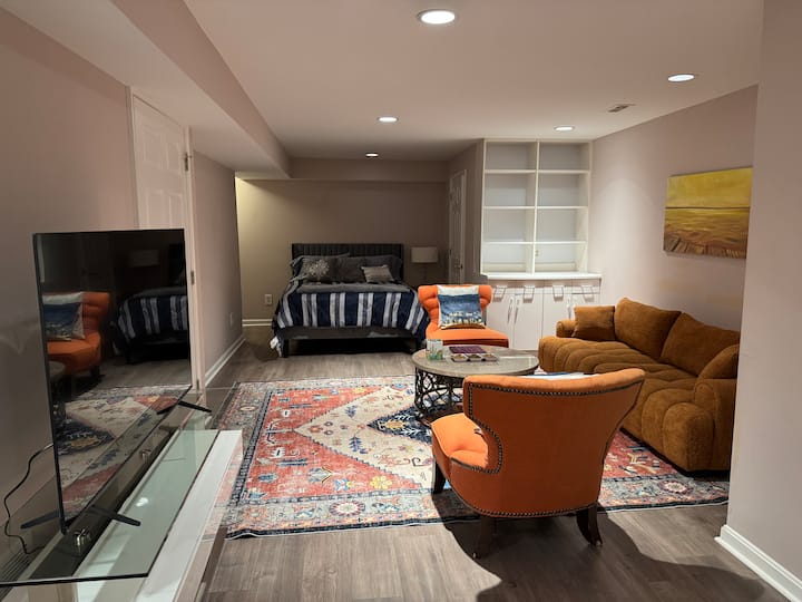 Private Studio - Reston, VA