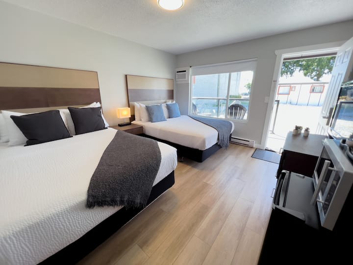 Charming Family Villa In Davis Bay - Sechelt