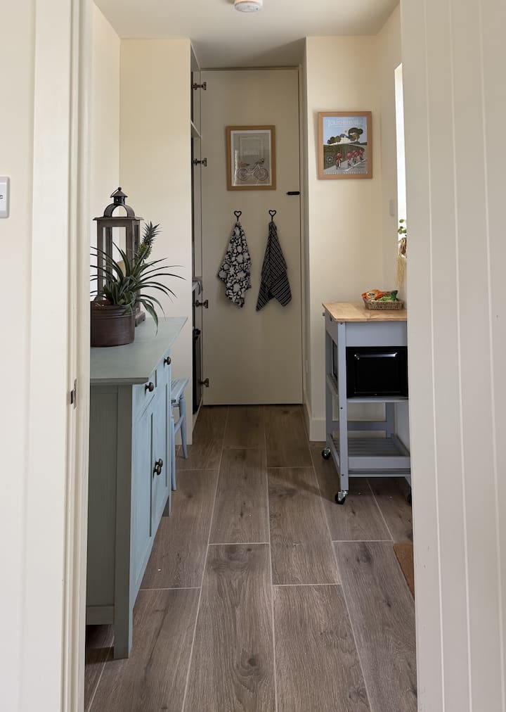 Self-contained Annex In Surrey With Parking - Watts Gallery - Artists' Village