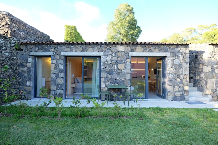 Grey Studio By Pelago Houses - Ponta Delgada
