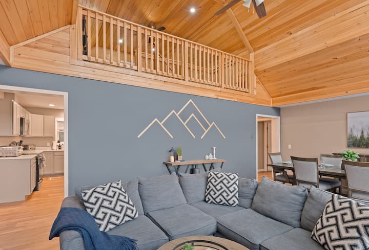 The Nittany Cabin - Pocono Lake, PA