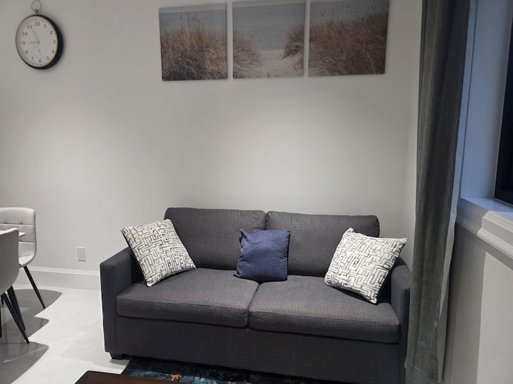 Brand-new 3 Bedroom Dwelling Unit - Aldergrove