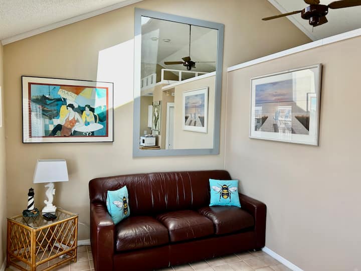 Mini Montauk At Ocean End – Unit 12 - Montauk Point State Park, Montauk
