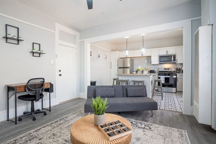 Comfy Apt #4 In Central Area By Utep And Epcc - El Paso, TX