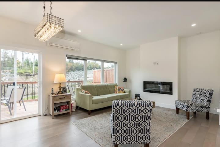 Luxury Place To Stay In The Middle Of Golf Course - Halifax