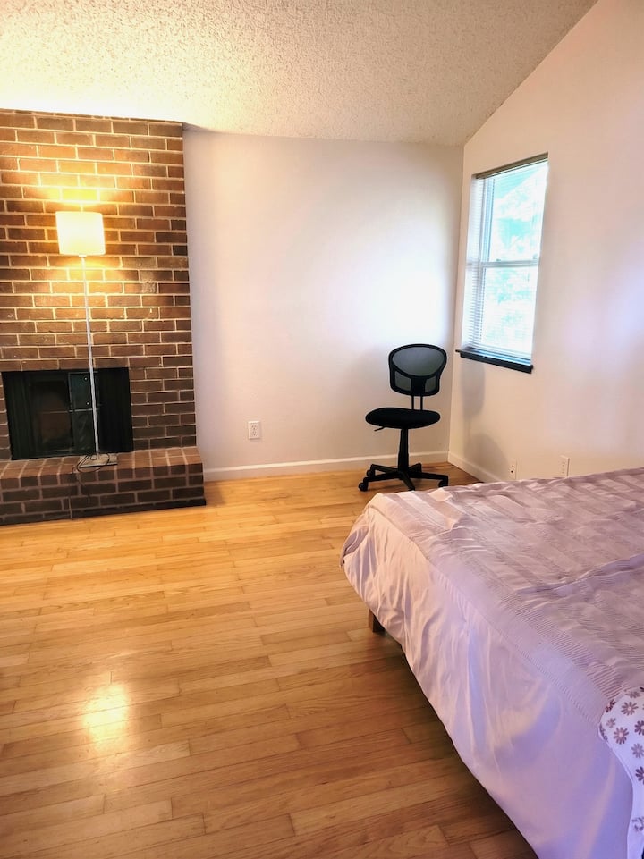 Hearthside Haven - Kent, WA
