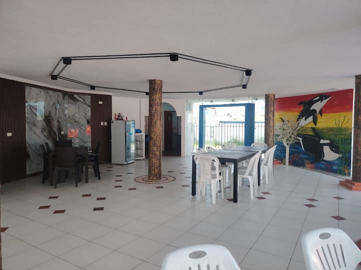 Hotel En Tonsupa Ideal Para Grupos Grandes - Atacames
