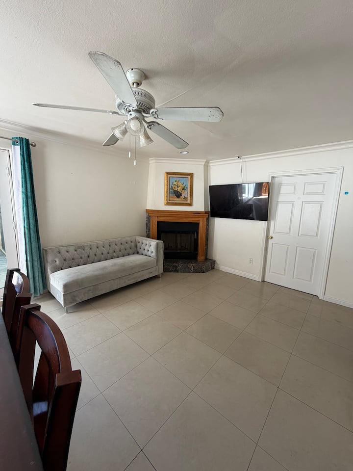 Cozy 1 Bedroom Prefect Home In East Los Angeles - Whittier, CA