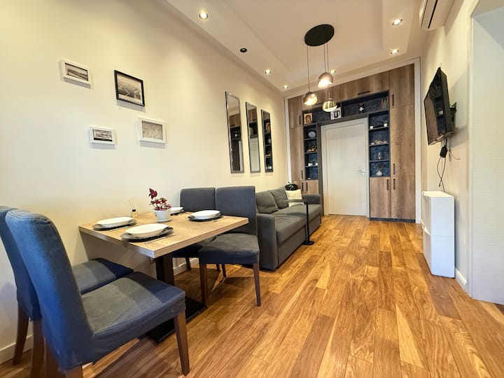 Sea Breeze Apartment - Burgas