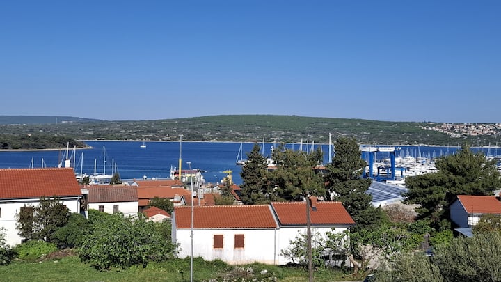 Apartman Old Town With Sea View By Villas Guide - Punat