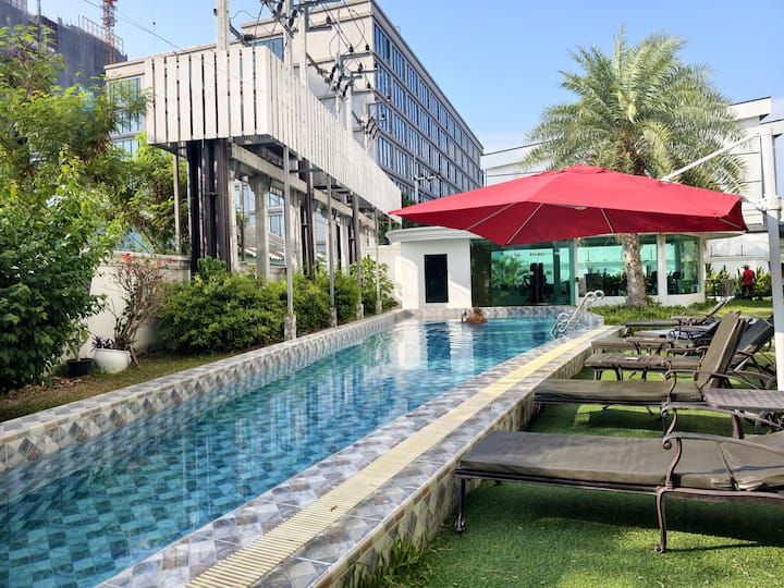 Olympus Aqua Central Pattaya Condo - Thailand