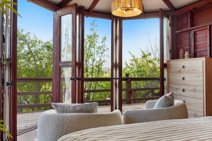 Cabin In The City | Sauna | Fruit Trees - Los Angeles, CA