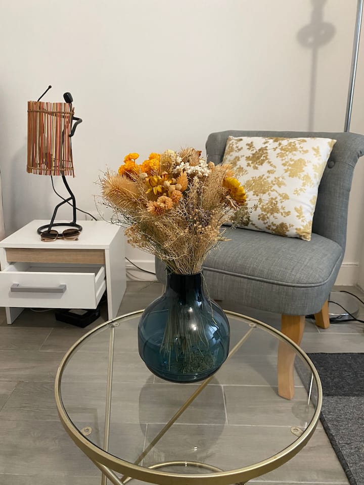 Urban Chic Studio Near Parc Des Buttes-chaumont - Paris