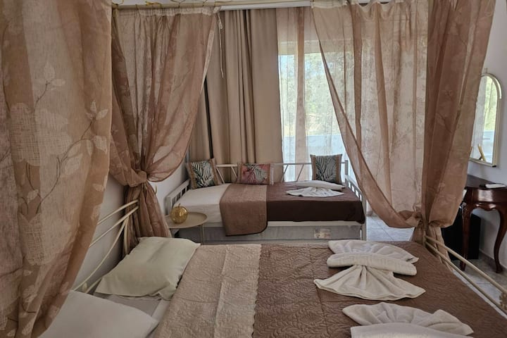 Farkia Studios By Aegean Quadruple Room - Faliraki