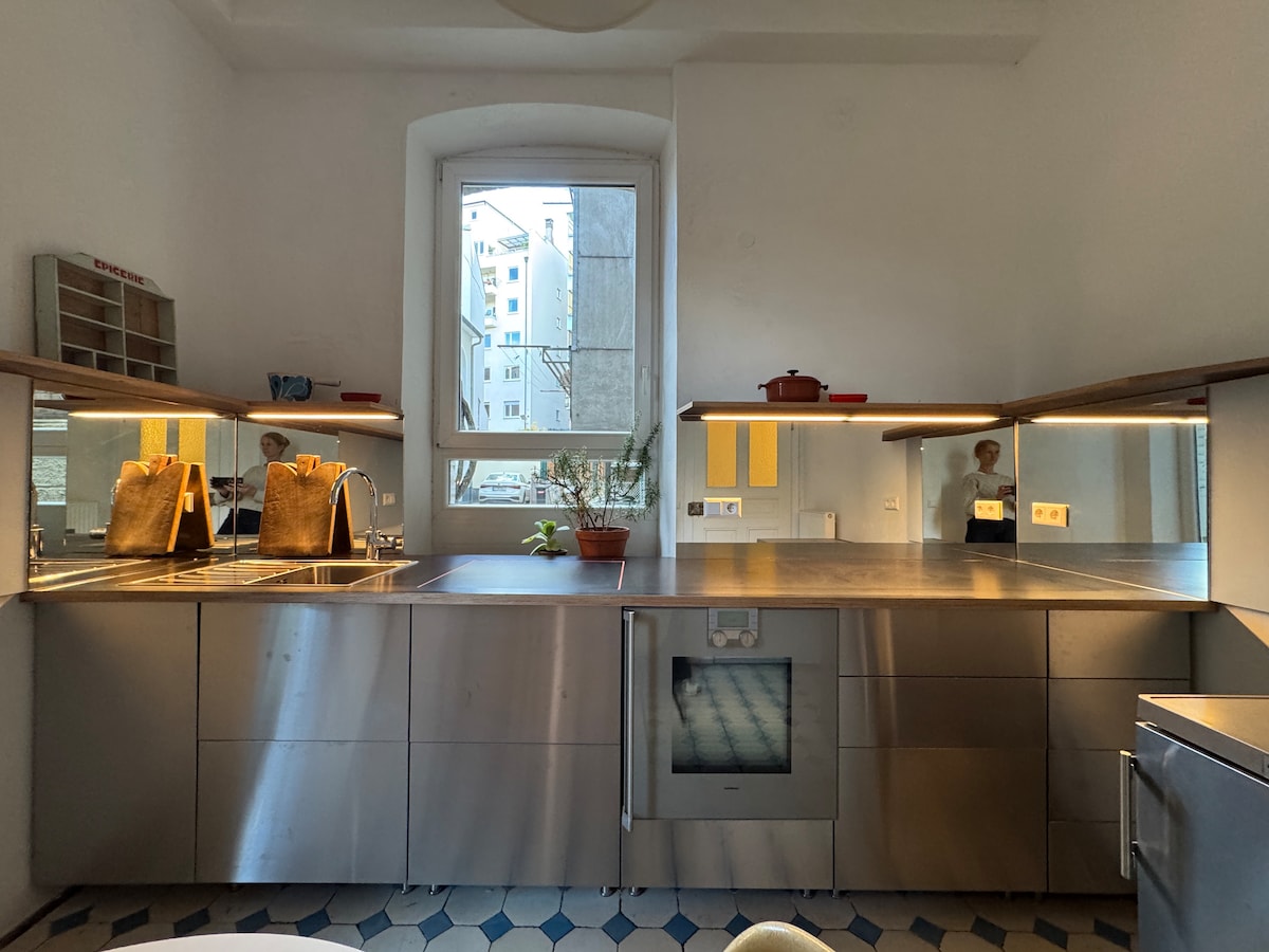 Convenient central location - apartment in Heusteigviertel