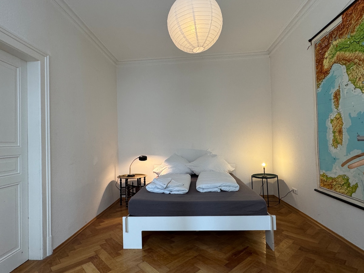 Convenient central location - apartment in Heusteigviertel