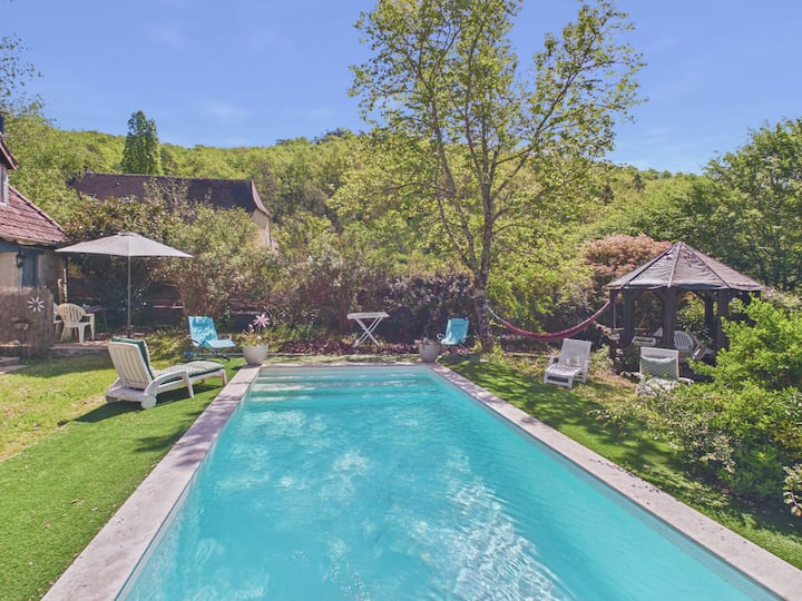 Maison Avec Piscine 50 M De Lascaux Iv 2pers - Montignac