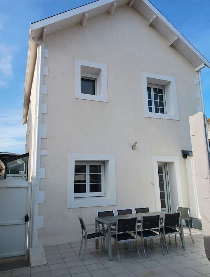 Charmante Villa à 50 Mètres De La Plage - Châtelaillon-Plage