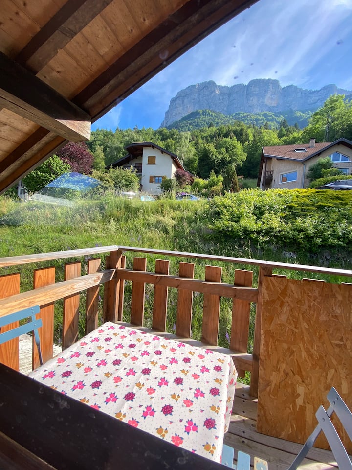 Studio Dans Un Chalet Entre Lac Et Montagne - Menthon-Saint-Bernard