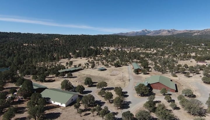 Mountain View Cabin Complex | Group Oasis - Ruidoso, NM