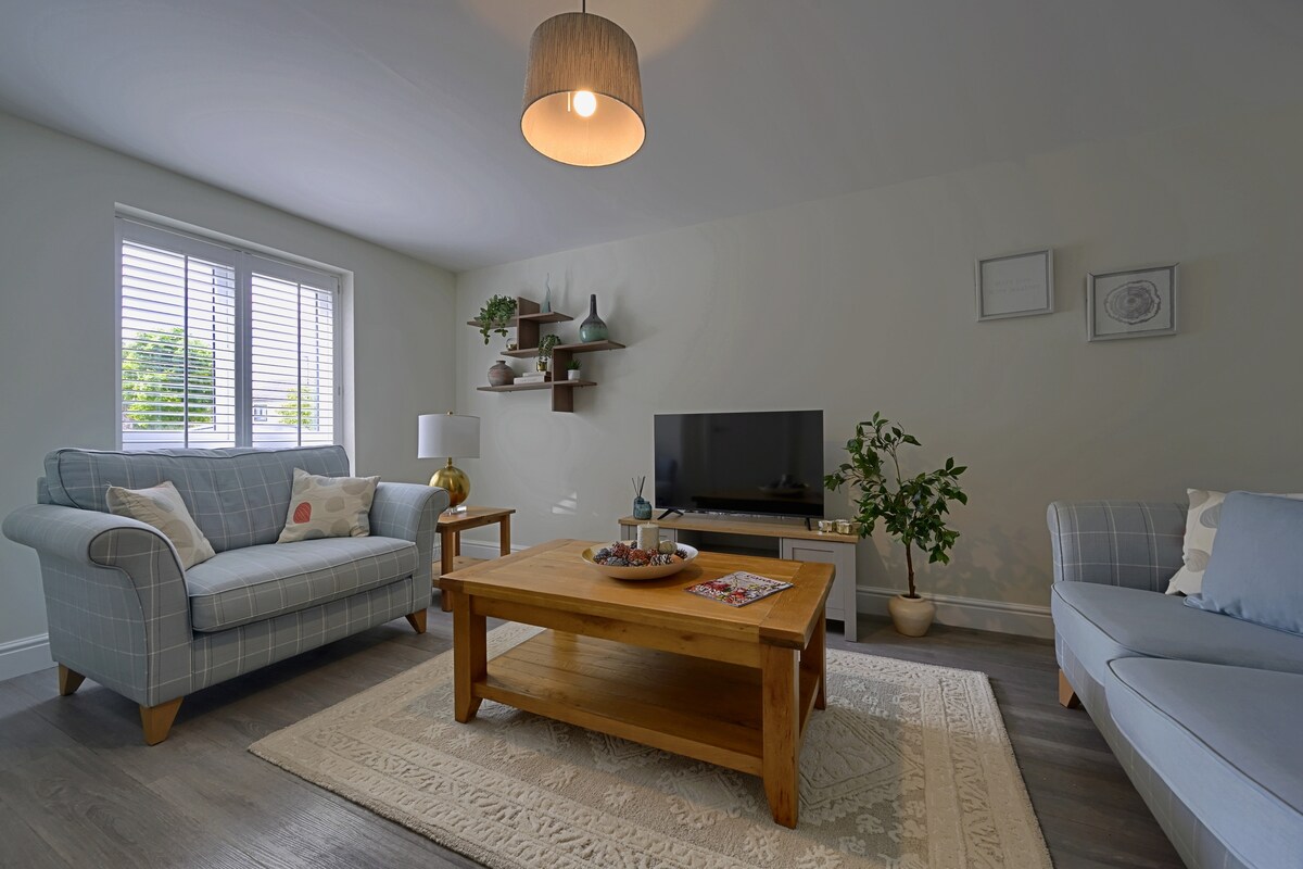 Stylish 3BR Yorkshire Base for 6 – Parking - Burnt Yates