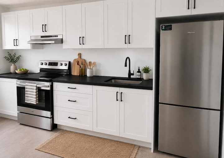 Bright & Cozy 1-bedroom Garden Suite In Toronto - Toronto