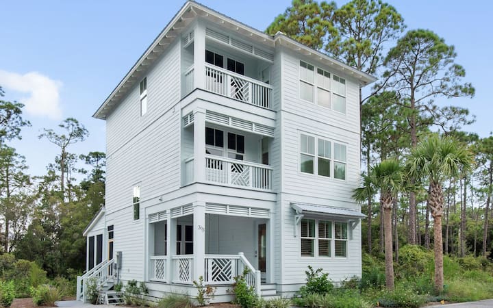 Resting Beachface + Private Beach, Bikes & Games - Rosemary Beach, FL