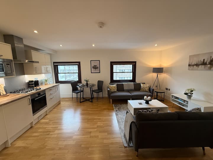 Modern New 1 Bed Battersea Clapham Near River - フラム