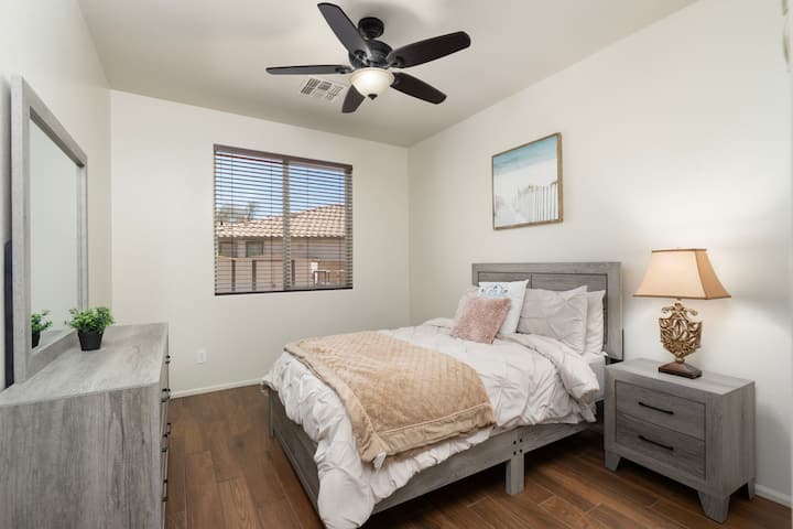Quests Bedroom #1