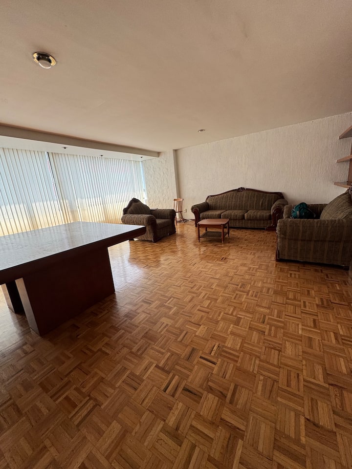 Departamento Amplio En Tlatelolco Cerca Del Centro - Mexico City
