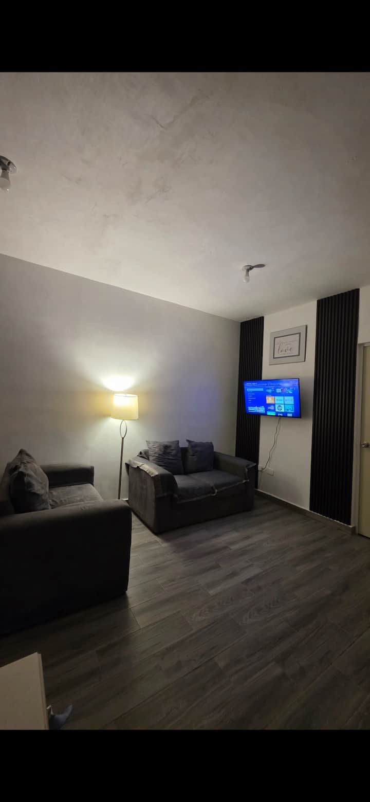 Casa Entera Amueblada - Reynosa