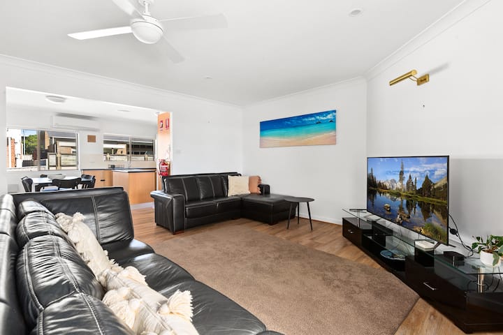 Oceanview 3-bedroom Apartment In Kiama - Kiama