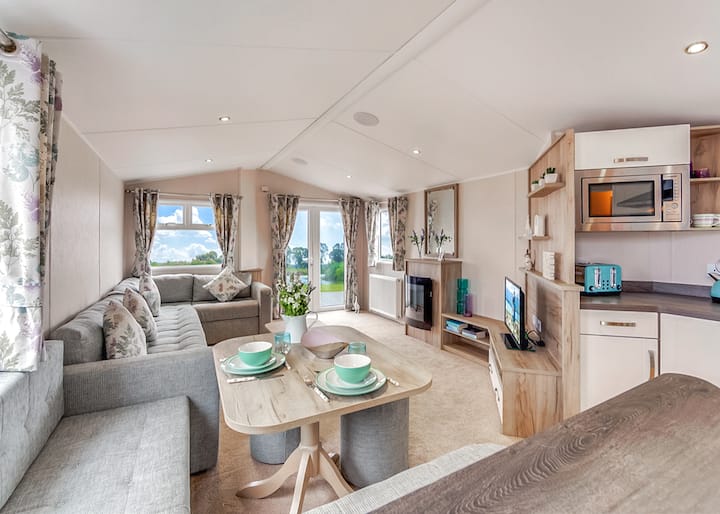 Gold 3 Bedroom Holiday Home - Brean