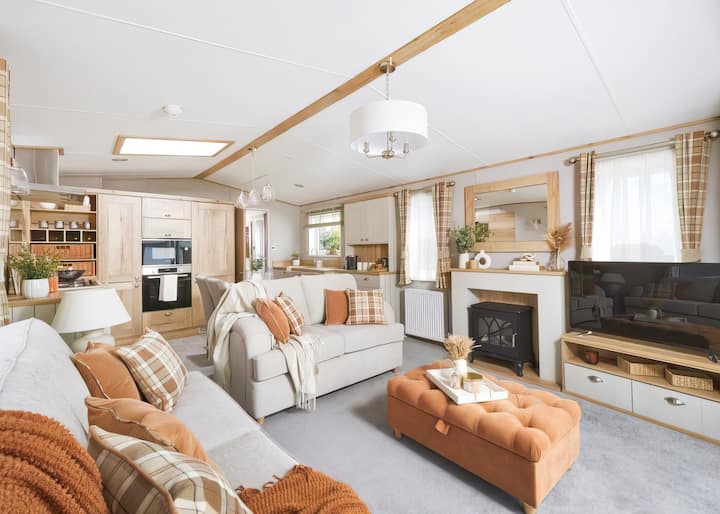 Autograph Jr Lodge 3 Bedrooms (Hot Tub) - Ayr