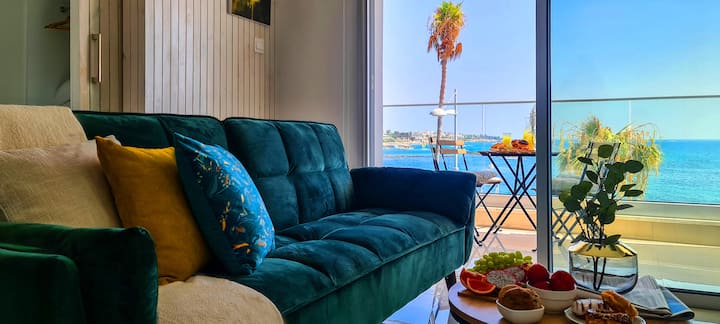 Phaedrus Living: Seaview Flat Lighthouse 49 - Paphos