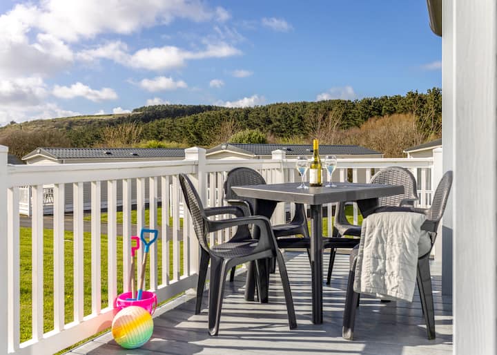 Luxury 2 Bed (Pet) - Mawgan Porth