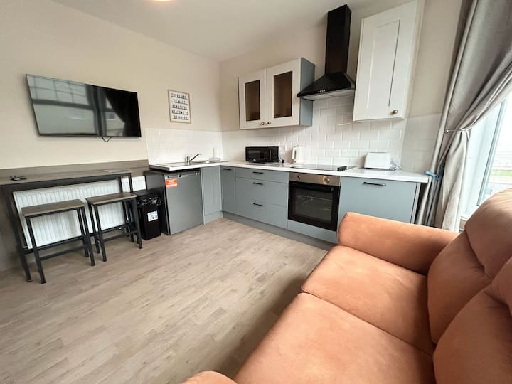 First Floor-classique-appartement-salle De Bain Pr - Lytham St Annes