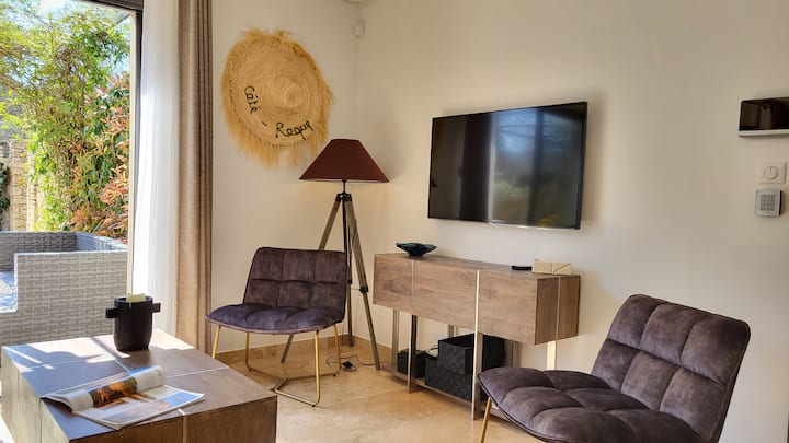 5 éToiles, Maison De Vacances Piscine & Spa - L'Isle-sur-la-Sorgue